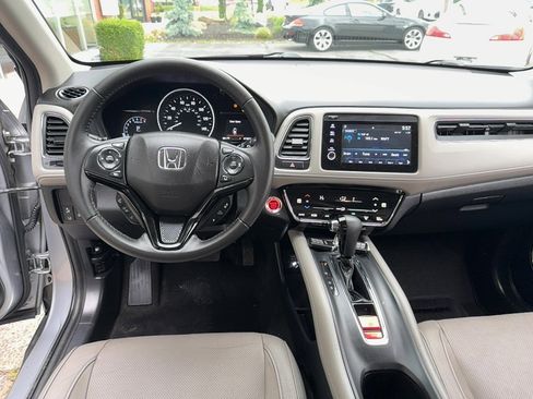 Used 2019 Honda HR-V EX-L image 7