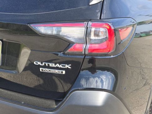 Certified 2022 Subaru Outback Touring AWD/4WD image 12