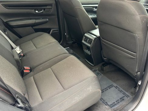Used 2025 Honda CR-V Sport image 19