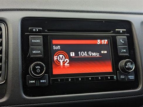 Certified 2022 Honda HR-V LX image 13