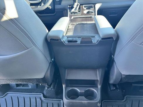 Certified 2021 Toyota Sienna XLE image 18