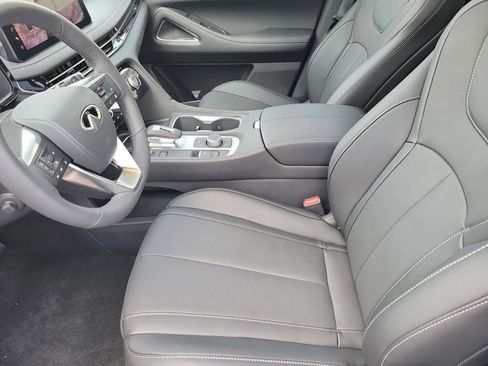 New 2026 INFINITI QX60 Luxe w/ Cargo Package AWD/4WD image 17