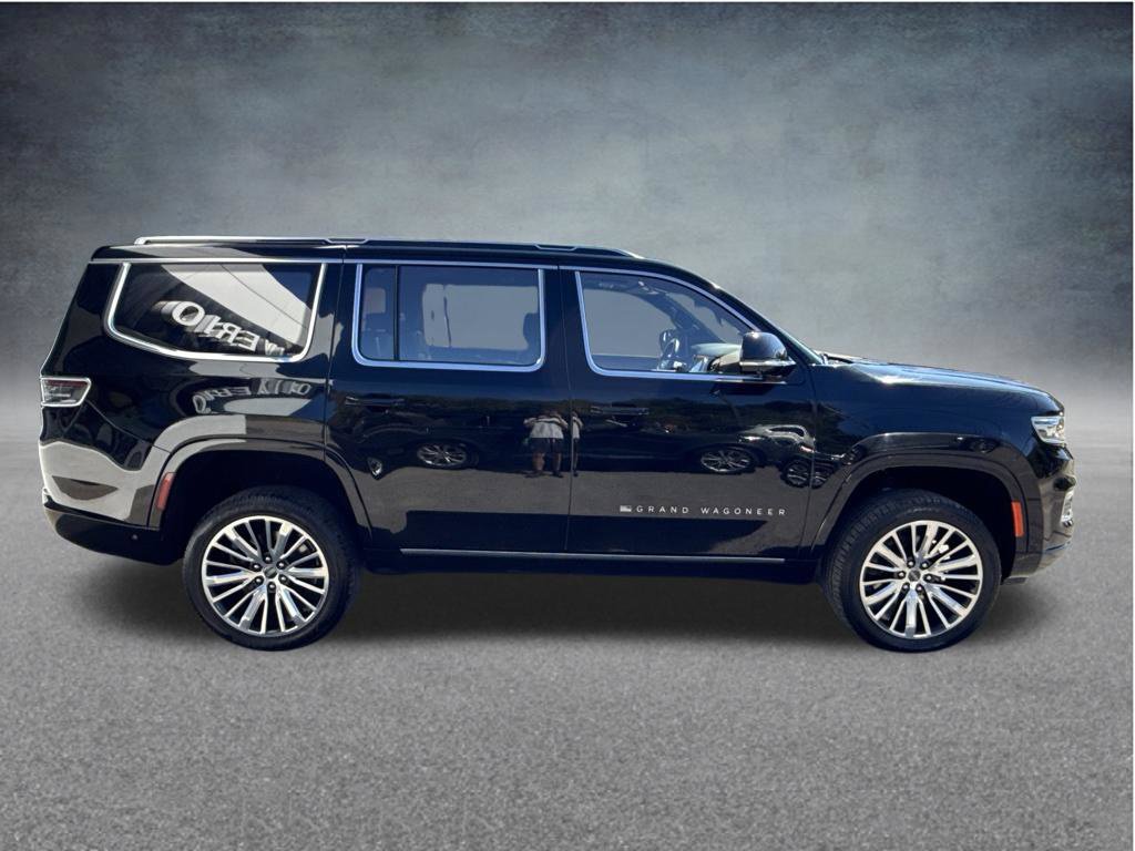 Used 2022 Jeep Grand Wagoneer Series III AWD/4WD image 6