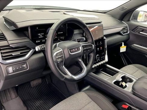 Used 2026 GMC Acadia Elevation w/ LPO, Floor Liner Package AWD/4WD image 14