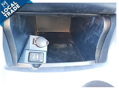 Used 2017 Toyota Camry SE image 32