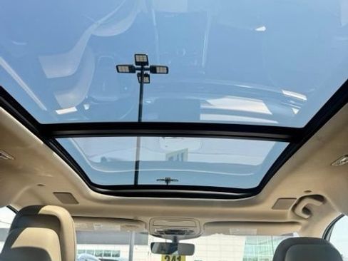 Used 2023 Lincoln Aviator Reserve w/ Equipment Group 201A RWD image 23