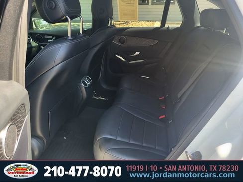 Used 2017 Mercedes-Benz GLC 300 4MATIC image 16