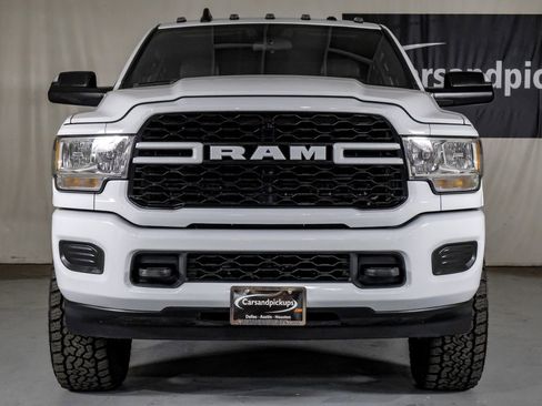 Used 2022 RAM 3500 Tradesman AWD/4WD image 3