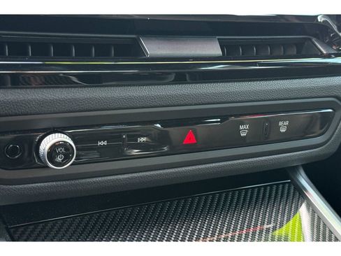 Used 2025 BMW M340i xDrive image 22