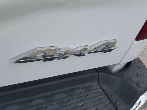 New 2026 RAM 2500 Laramie AWD/4WD image 6