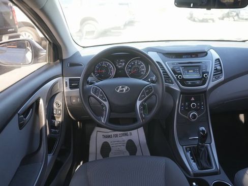 Used 2015 Hyundai Elantra SE w/ Option Group 02 image 21