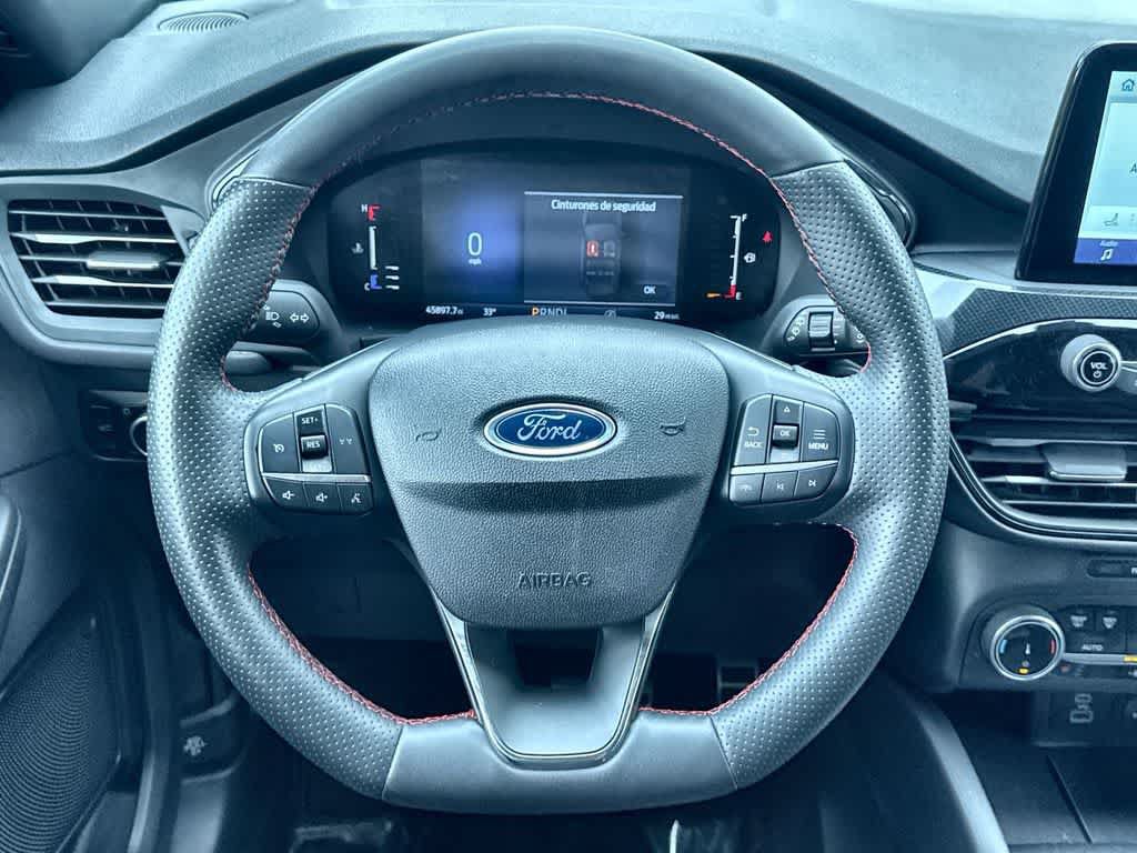 Used 2023 Ford Escape ST-Line AWD/4WD image 15