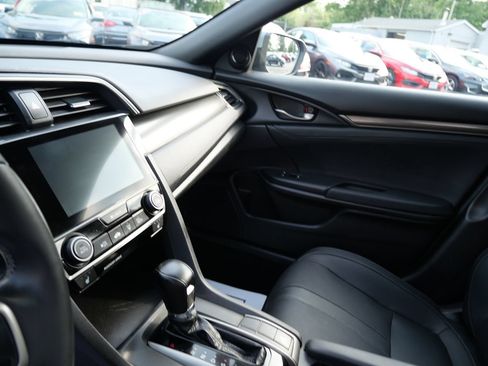 Used 2017 Honda Civic EX-L image 13