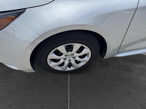 Used 2024 Toyota Corolla LE FWD image 9