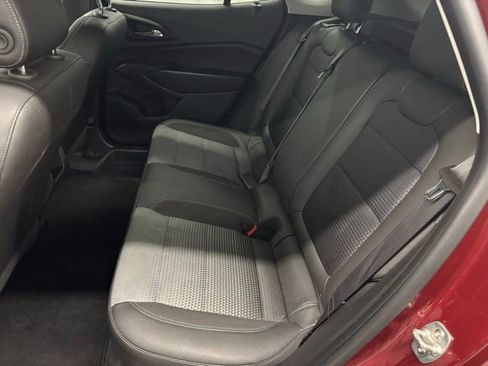 Used 2024 Chevrolet Trax LT image 8