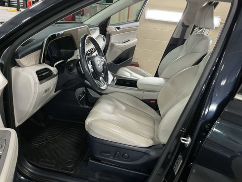 Used 2020 Hyundai Palisade SEL w/ Premium Package FWD image 11