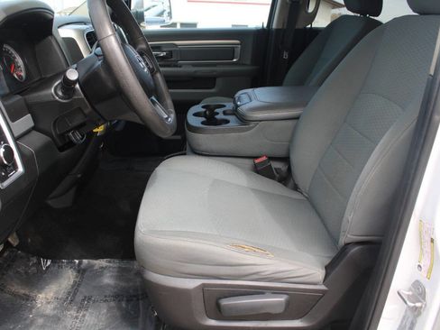 Used 2017 RAM 2500 SLT AWD/4WD image 12