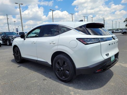 New 2025 Nissan Murano SV image 7