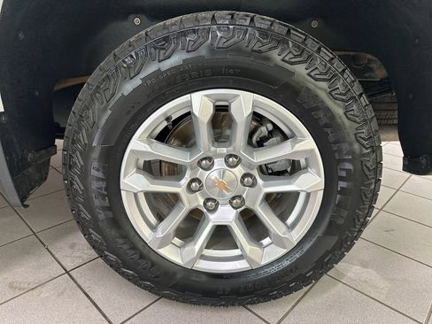 Certified 2025 Chevrolet Silverado 1500 LT image 19