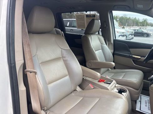 Used 2015 Honda Odyssey Touring Elite image 38