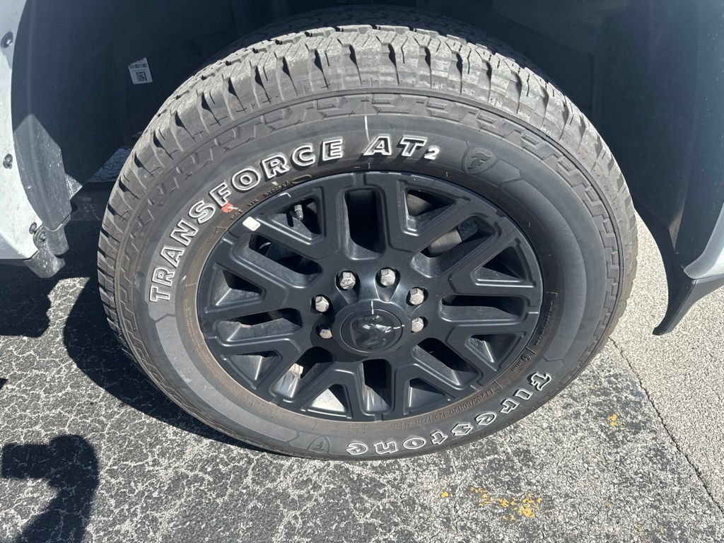 Used 2026 RAM 2500 Limited AWD/4WD image 39