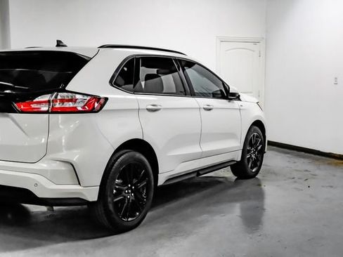 Used 2022 Ford Edge ST-Line AWD/4WD image 10