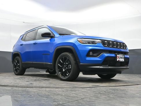 New 2026 Jeep Compass Latitude AWD/4WD image 48