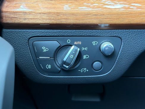 Used 2021 Audi Q5 Prestige w/ Prestige Package image 36