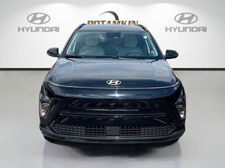 Certified 2025 Hyundai Kona SEL FWD video 2