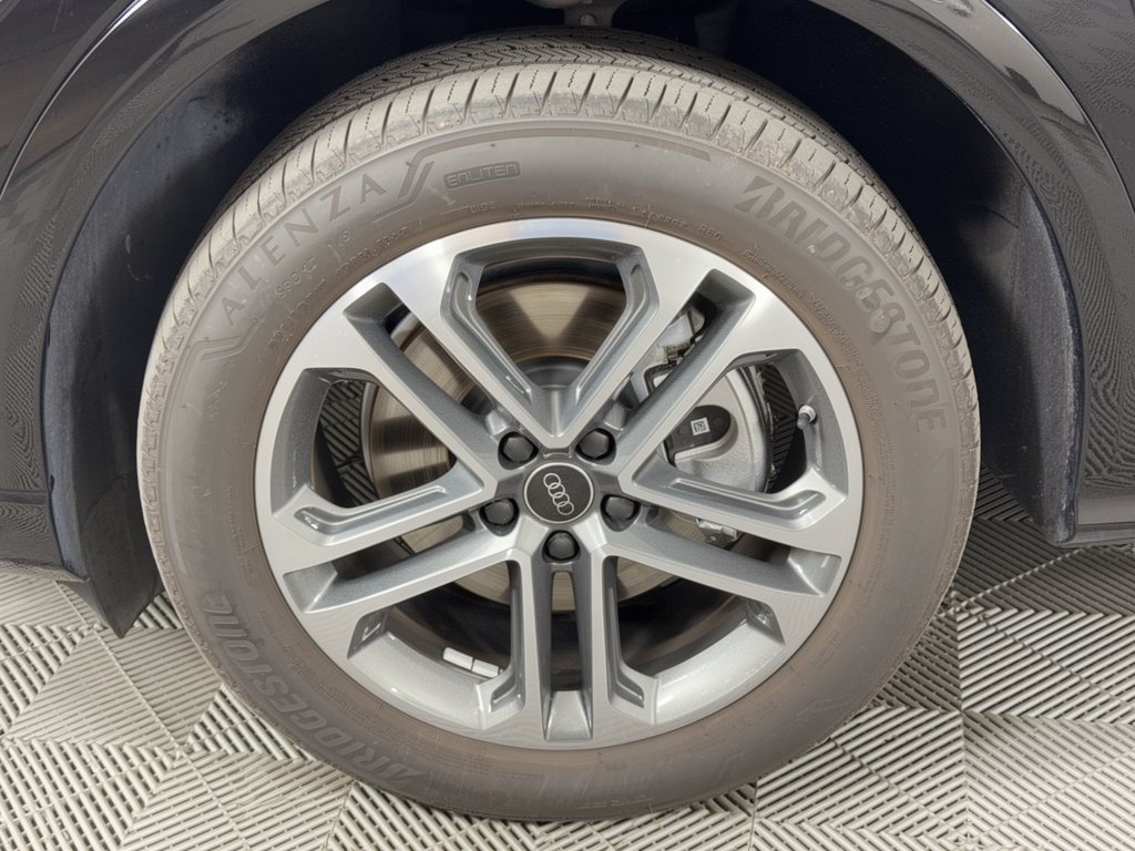 Certified 2025 Audi Q5 Premium Plus w/ Premium Plus AWD/4WD image 13