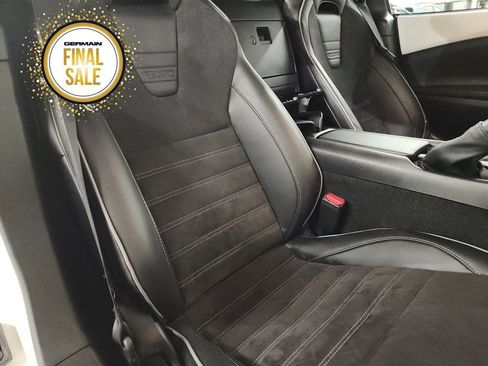 Used 2023 MAZDA MX-5 Miata Club w/ Weather Package image 17