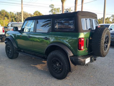 Used 2023 Ford Bronco Black Diamond image 7