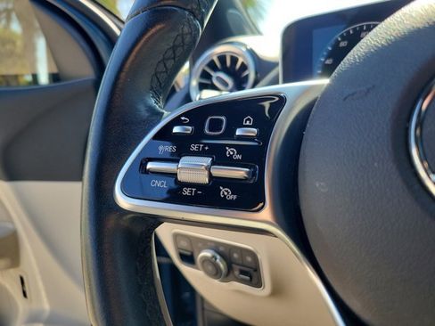 Used 2021 Mercedes-Benz GLA 250 image 22