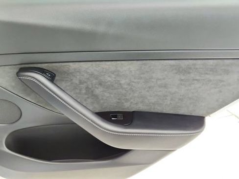 Used 2023 Tesla Model 3 Performance image 28