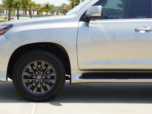 Certified 2023 Lexus GX 460 Premium AWD/4WD image 10