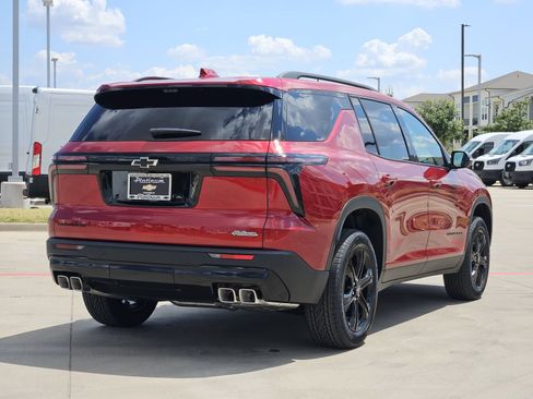 New 2027 Chevrolet Traverse LT w/ Midnight/Sport Edition FWD image 5