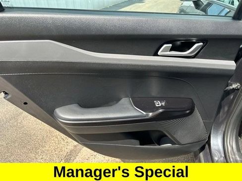 Used 2024 Kia K5 LXS FWD image 35