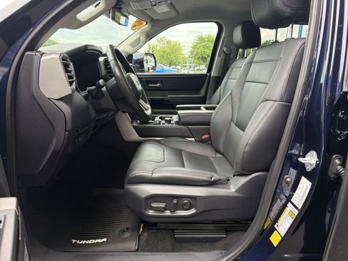 Used 2024 Toyota Tundra Limited AWD/4WD image 16