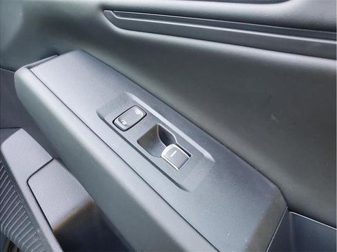 Used 2025 Honda Accord SE image 40