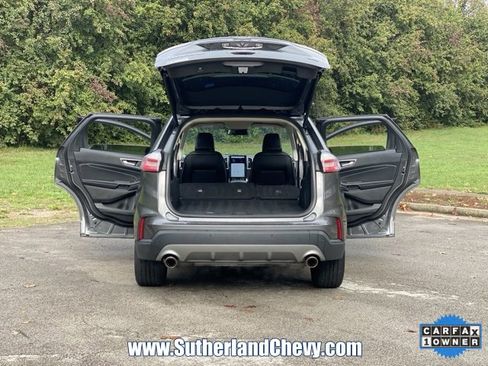 Used 2024 Ford Edge Titanium image 39