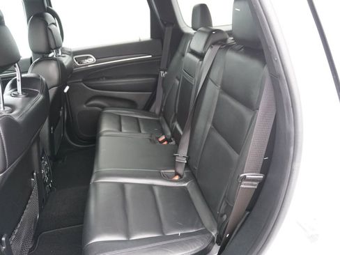 Used 2020 Jeep Grand Cherokee Limited image 33