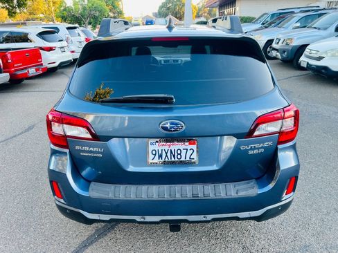 Used 2017 Subaru Outback 3.6R Limited AWD/4WD image 8