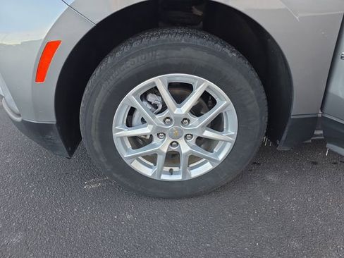 Used 2024 Chevrolet Equinox LT image 25