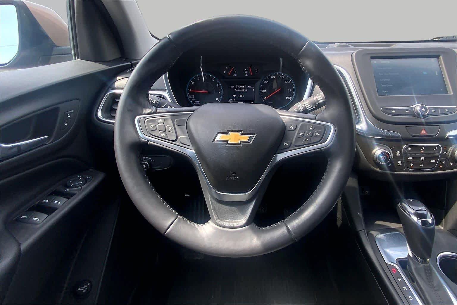 Used 2018 Chevrolet Equinox LT FWD image 5
