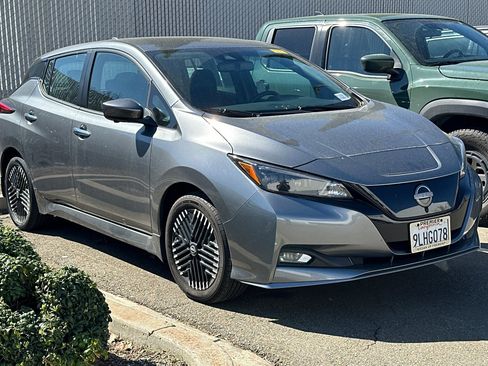 Certified 2024 Nissan Leaf SV Plus image 2