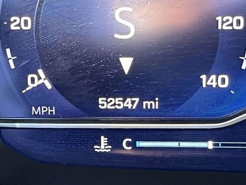 Used 2024 Chevrolet Tahoe LT image 38