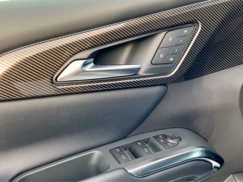 New 2026 Chevrolet Traverse High Country w/ LPO, Floor Liner Package image 58