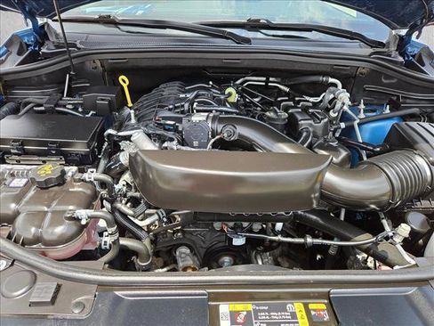 Used 2025 Dodge Durango GT AWD/4WD image 24