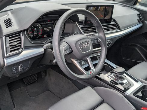 Used 2025 Audi Q5 2.0T Premium Plus AWD/4WD image 14