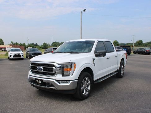Used 2022 Ford F150 XLT w/ Equipment Group 302A High AWD/4WD image 4
